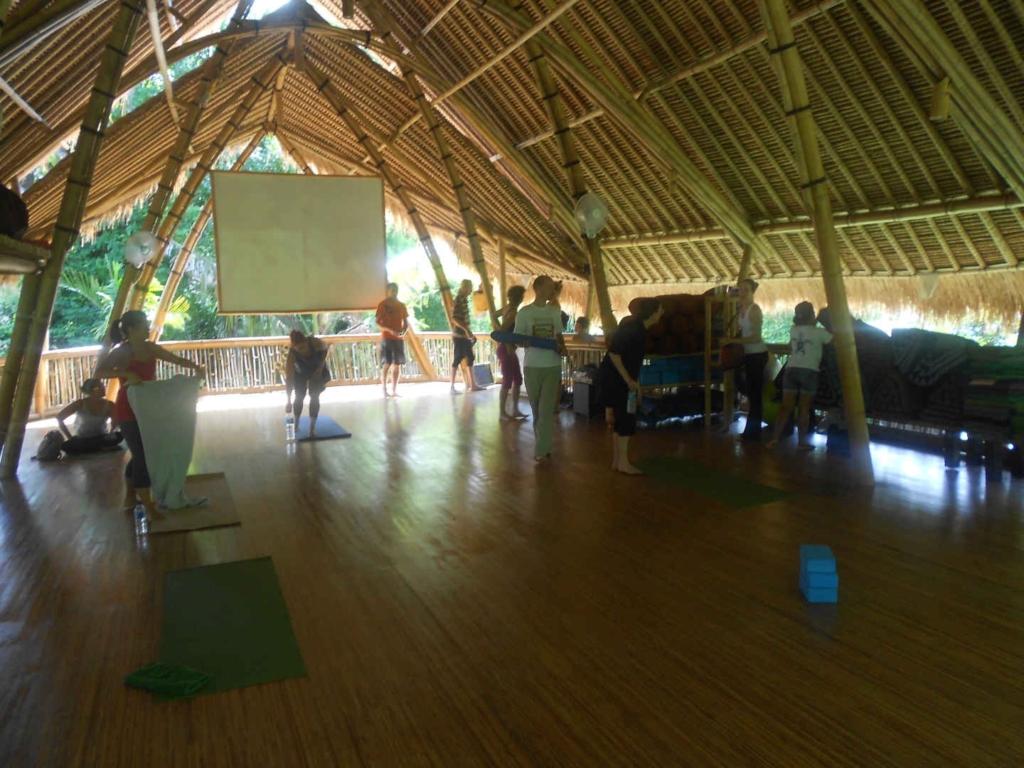 yoga in sanur