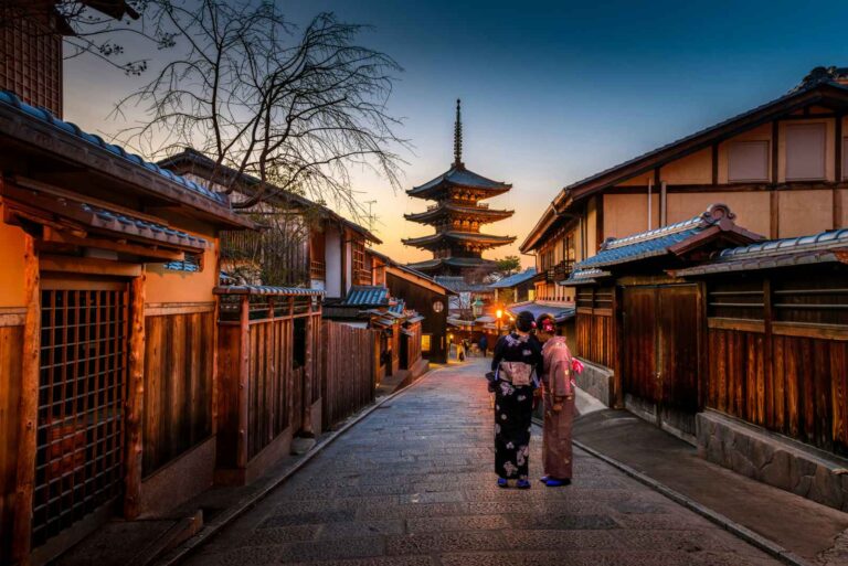 An Efficient 2 Day Kyoto Itinerary including Arashiyama (2026)